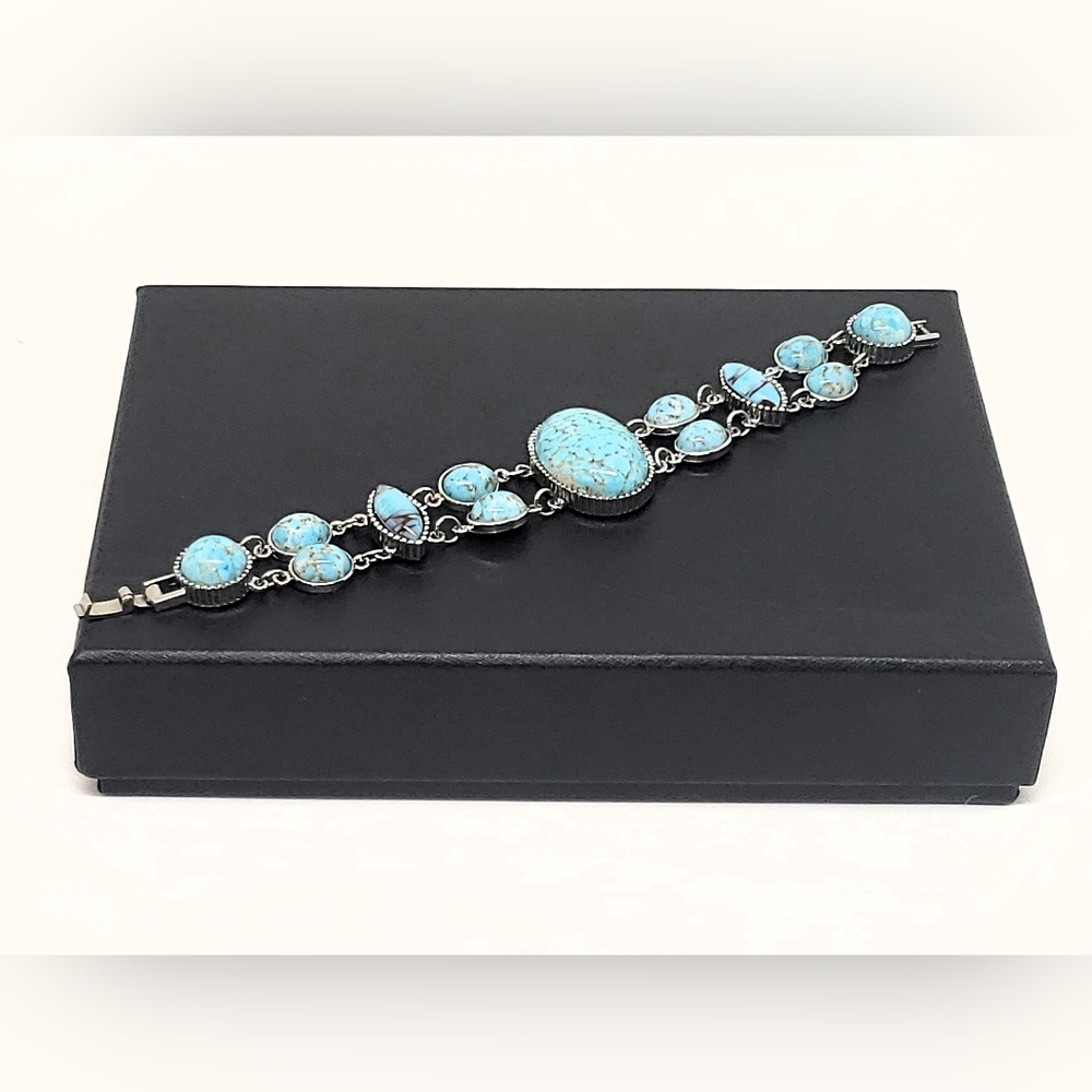 Vintage Blue Turquoise Silver Oval Bracelet - Picture 2 of 11